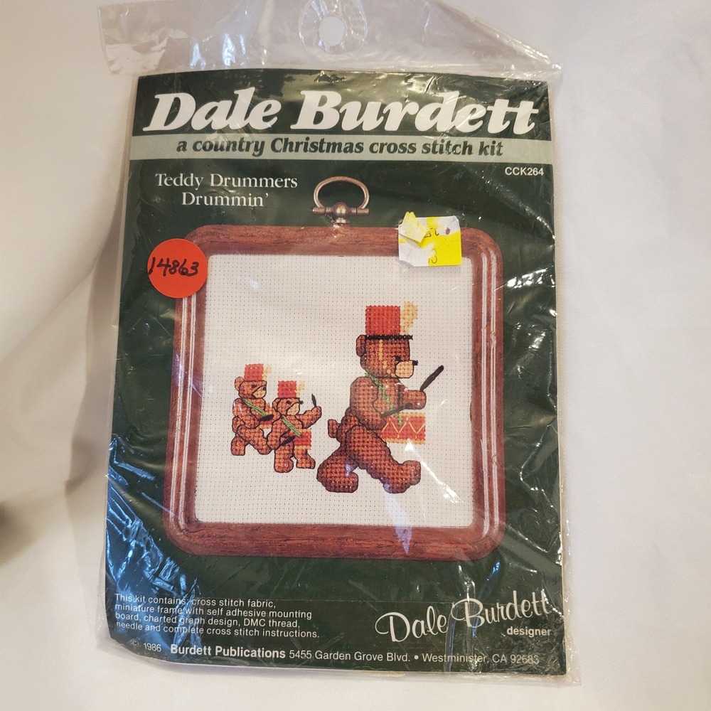 Dale Burdett Teddy Drummers‎ Drummin Christmas Cross Stitch Kit CCK264